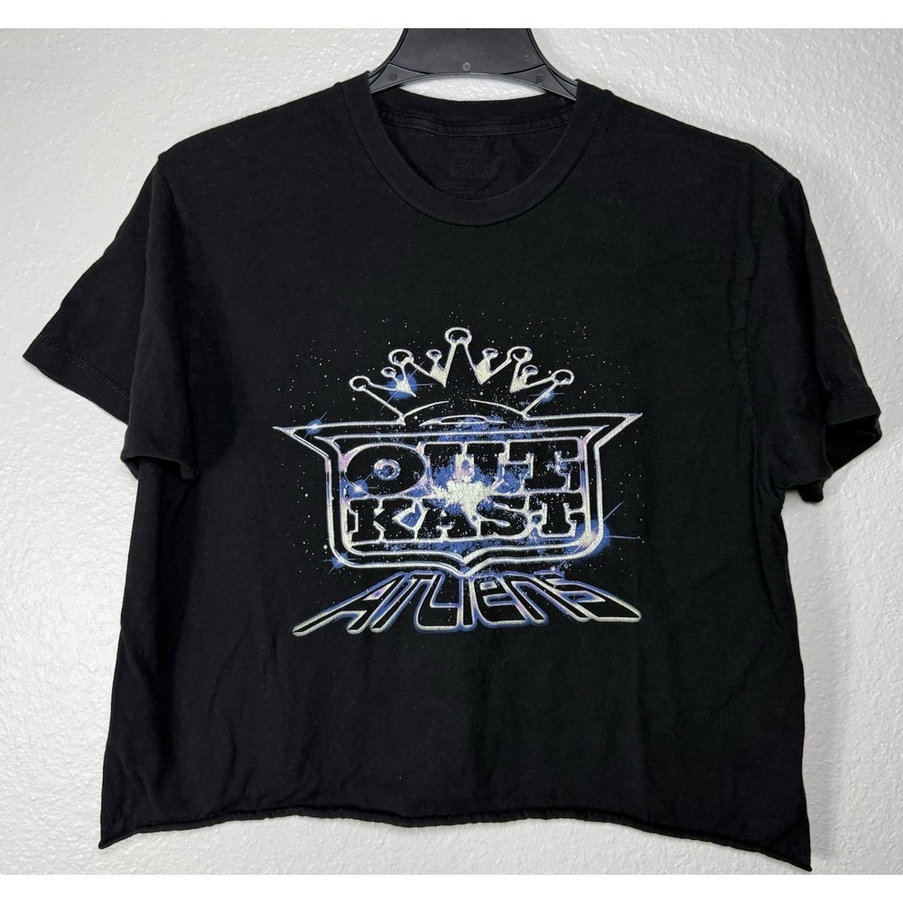 Outkast ATLien Black Graphic Print Crop T-Shirt L/XL Crew Neck Short Sleeve
